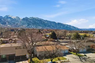 2470 E Camelback Rd S, Cottonwood Heights, UT 84121 - Photo 48