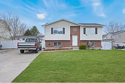 178 Riverwalk Cir, Logan, UT 84321 - Photo 2