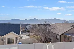 6521 S Mount Adams Dr, West Valley, UT 84118 - Photo 28