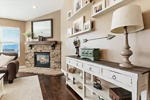 6521 S Mount Adams Dr, West Valley, UT 84118 - Photo 4