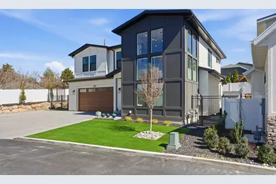 3905 S Holladay Ct, Holladay, UT 84124 - Photo 2