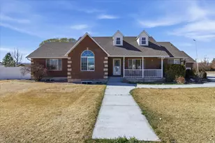 310 S 100 W, Centerfield, UT 84622 - Photo 42