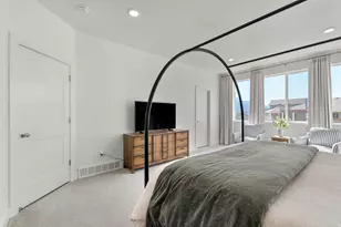 2291 E Parkside Cir, South Ogden, UT 84403 - Photo 14