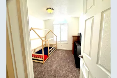 1926 N 2530 W, Clinton, UT 84015 - Photo 16