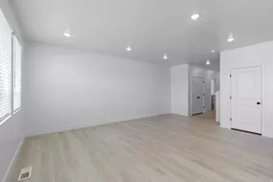 2770 W Aurora Ave, Mapleton, UT 84664 - Photo 4