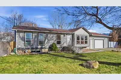 262 N 200 W, Mount Pleasant, UT 84647 - Photo 1