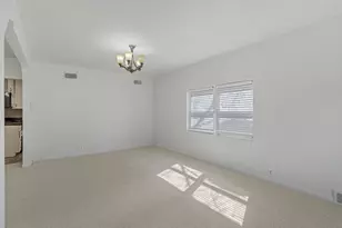 3821 S 300 E, South Salt Lake, UT 84115 - Photo 4