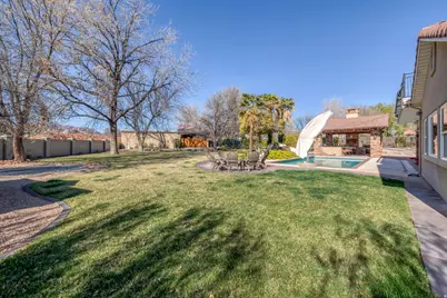 2497 River Cir, Santa Clara, UT 84765 - Photo 68