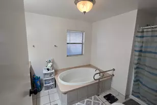 11243 S Hidden View Dr E, Sandy, UT 84070 - Photo 30