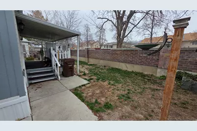 11243 S Hidden View Dr E #122, Sandy, UT 84070 - Photo 6