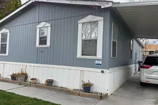 11243 S Hidden View Dr E, Sandy, UT 84070 - Photo 2