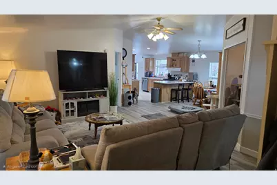 11243 S Hidden View Dr E #122, Sandy, UT 84070 - Photo 16