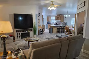 11243 S Hidden View Dr E, Sandy, UT 84070 - Photo 16