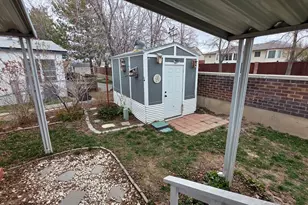 11243 S Hidden View Dr E, Sandy, UT 84070 - Photo 10