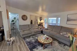 11243 S Hidden View Dr E, Sandy, UT 84070 - Photo 18