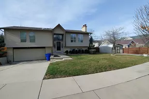 4210 S Caroleen Way E, Millcreek, UT 84124 - Photo 2