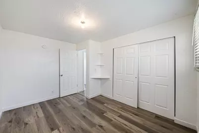 9822 S Darin Dr, Sandy, UT 84070 - Photo 20