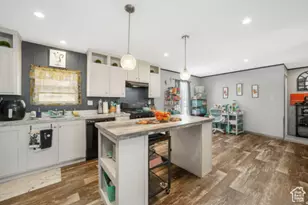 370 Galahad St, North Salt Lake, UT 84054 - Photo 6