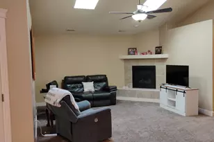 2448 N Williamsburg Ave N, Harrisville, UT 84414 - Photo 14