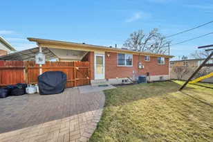 140 W Paula Dr S, Sandy, UT 84070 - Photo 24