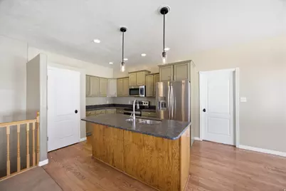 568 W 990 N, American Fork, UT 84003 - Photo 22