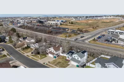 1785 E 2825 N, Layton, UT 84040 - Photo 38