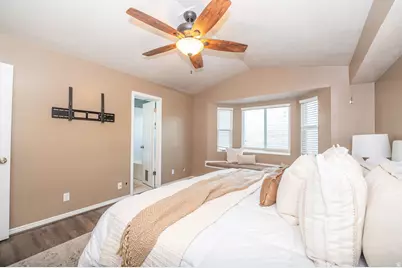 1785 E 2825 N, Layton, UT 84040 - Photo 18