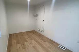 136 W Freedom Ave S, Sandy, UT 84070 - Photo 12