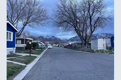 136 W Freedom Ave S #136, Sandy, UT 84070 - Photo 32