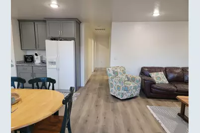 334 N 450 W, Delta, UT 84624 - Photo 4