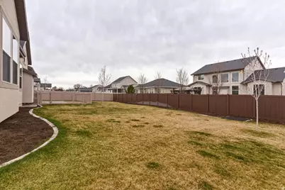 1251 N 2525 W, Clinton, UT 84015 - Photo 48