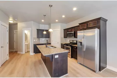 1714 N 3870 W, Lehi, UT 84048 - Photo 6