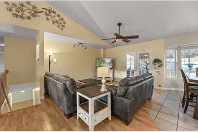 3071 S Fernbush Dr, Magna, UT 84044 - Photo 4