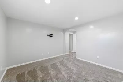 1079 S 1875 W, Syracuse, UT 84075 - Photo 32