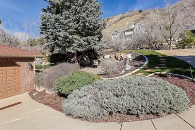 5155 S Mile High Cir, Ogden, UT 84403 - Photo 6