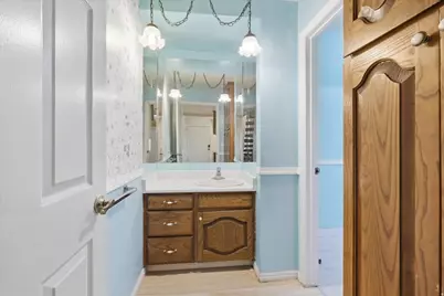 151 E 100 N, Millville, UT 84326 - Photo 40