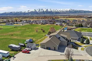 258 W 575 S, Providence, UT 84332 - Photo 6