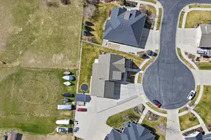 258 W 575 S, Providence, UT 84332 - Photo 10