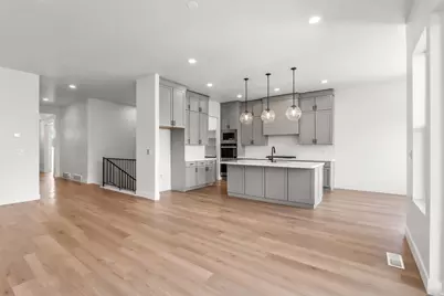 626 N Legend Cir #479, Mapleton, UT 84664 - Photo 6