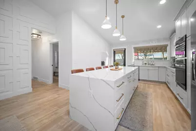 6271 W Liza Ln, West Jordan, UT 84081 - Photo 8