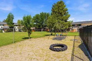 4527 S 1175 W, Taylorsville, UT 84123 - Photo 26