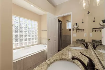 1171 E Hubbard Pl, Saint George, UT 84790 - Photo 12