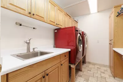 1171 E Hubbard Pl, Saint George, UT 84790 - Photo 20