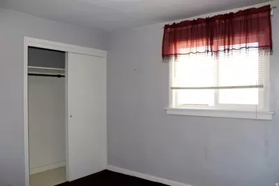 105 E Main St, Bicknell, UT 84715 - Photo 14