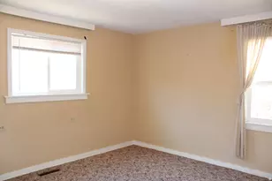 105 E Main St, Bicknell, UT 84715 - Photo 10