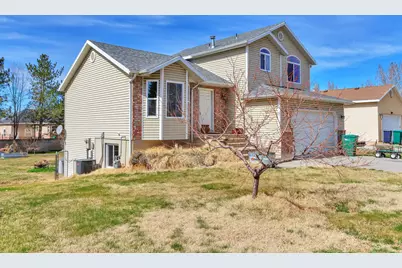 5789 S 3500 W, Roy, UT 84067 - Photo 22