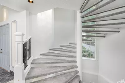 6124 Osmond Dr, South Ogden, UT 84403 - Photo 8