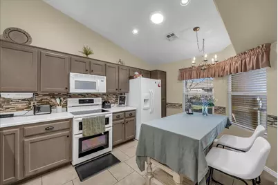 4449 S Holly Grape, Saint George, UT 84790 - Photo 6