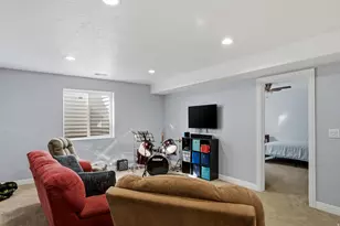 5222 N Tomahawk Dr, Enoch, UT 84721 - Photo 36