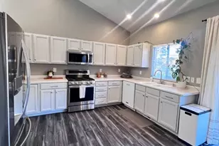 14283 S Wayfield Dr, Draper, UT 84020 - Photo 4